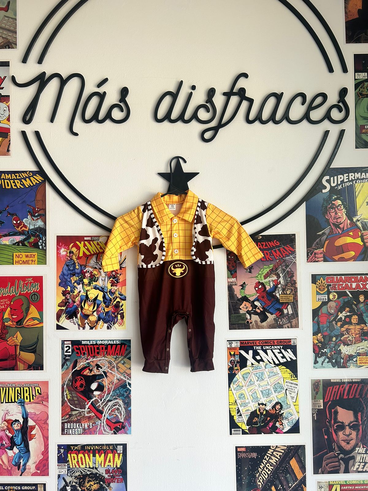 Disfraz de woody para bebes